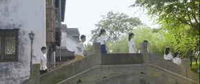 03.gif 03.gif